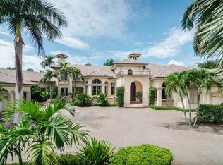 4427 Wayside Dr, Naples, FL 34119