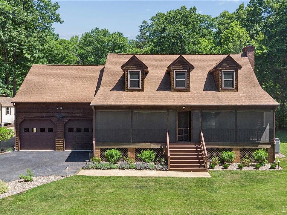 1st image of 431 Langdon Rd