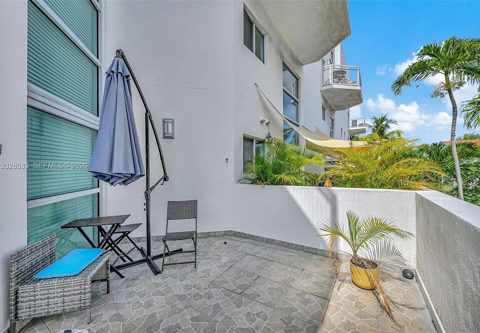 2 bed, 2.0 bath, 1424 sqft, $4,850 — Photo 1