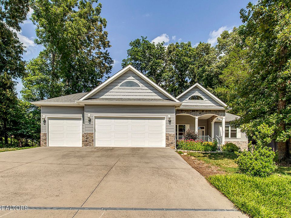 1st image of 401 Tanasi Way