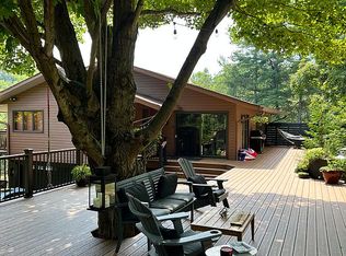 1008 Falls Rd, Parkton, MD 21120