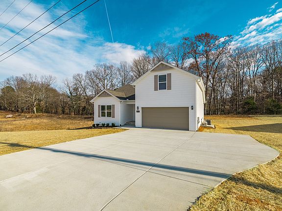 3rd image of 4131 Hereford Dr Lot 69