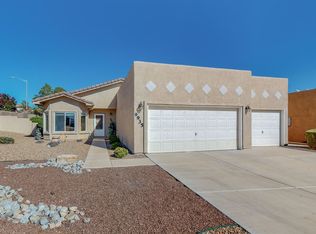 9935 Rio Fonda Ave SW, Albuquerque, NM 87121