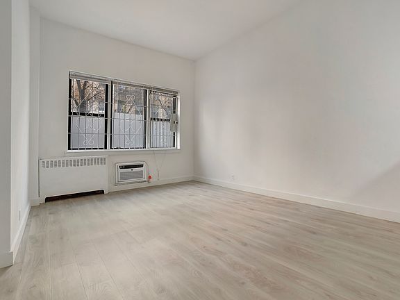5th image of 148 E 30th St APT 1A
