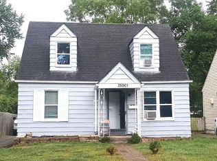 25901 Hanover St, Dearborn Heights, MI 48125