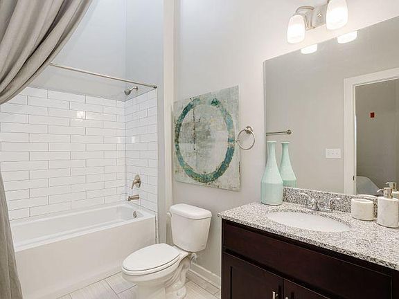 5th image of 805 Canal St #1-448