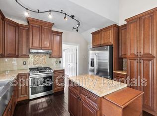 1305 Goldspot Ct, Apex, NC 27502