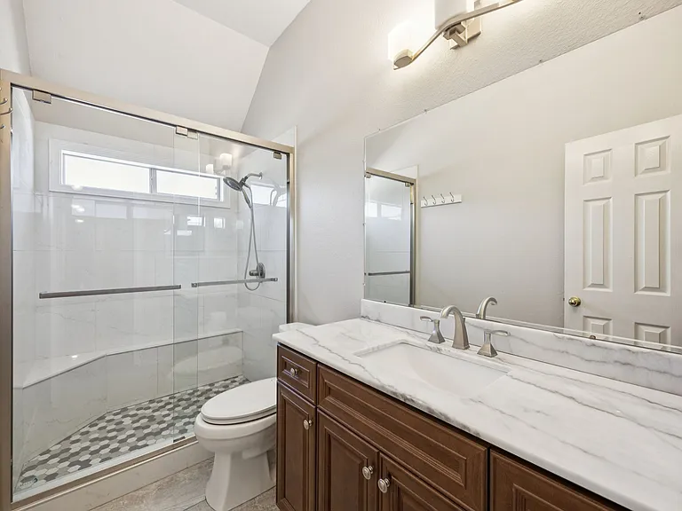 3201 Kent Dr — Photo 20