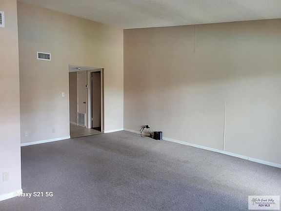 4th image of 4601 Carmen Ave APT 2904