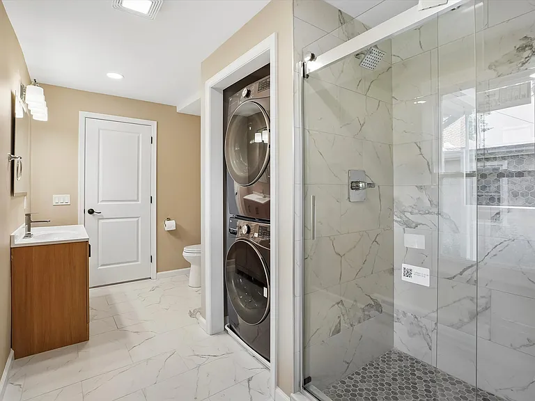 405 School St #1 — Photo 11