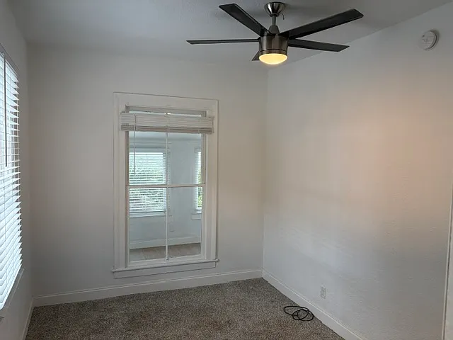 408 S Riverside Dr #5 — Photo 22