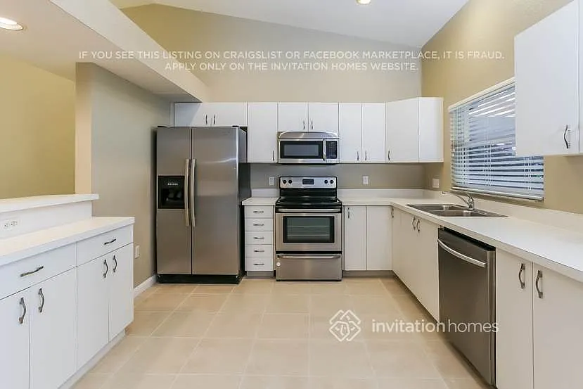 1662 NW 97th Ave Coral Springs, FL 33071 — Photo 4