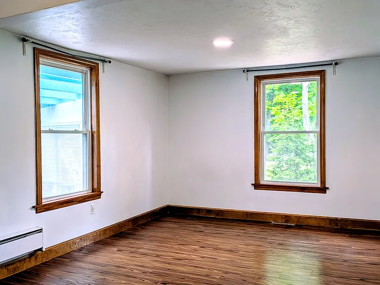 1291 Main St #1 — Photo 15