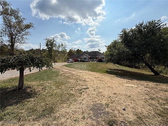 2nd image of 635 Township Road 247