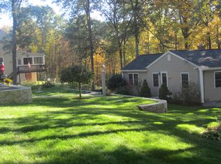 35 Hillcrest Dr, Hopkinton, MA 01748