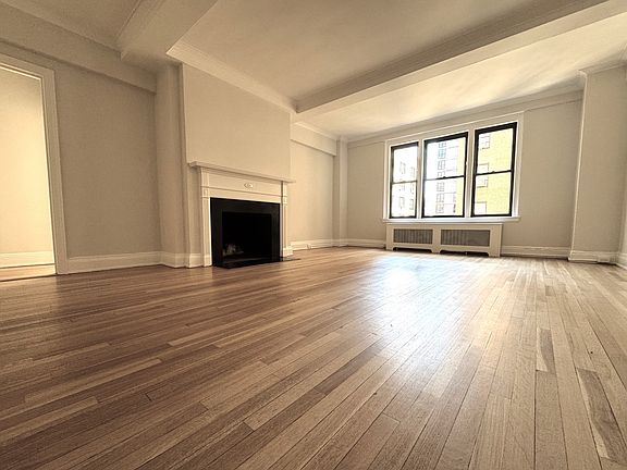 4th image of 405 E 54th St APT 13E