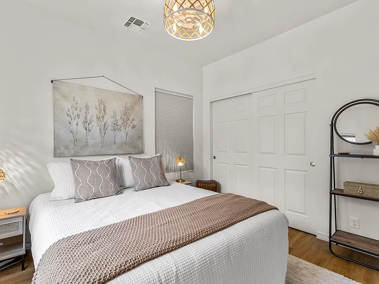 3001 E Butler Ave #16 — Photo 10