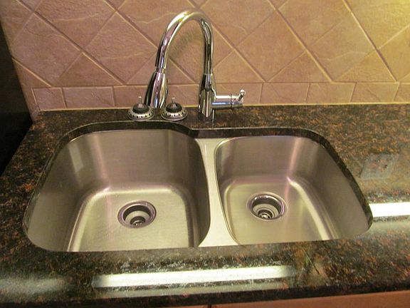 2nd image of 328 Wisconsin Ave APT 2C