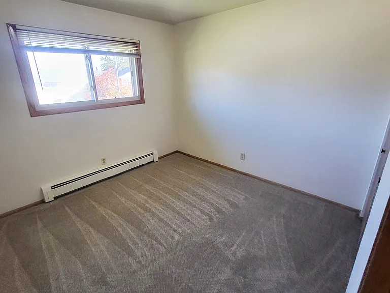 4284 S Whitnall Ave #7 — Photo 5