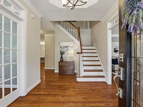 3rd image of 1703 Charlion Downs Ln