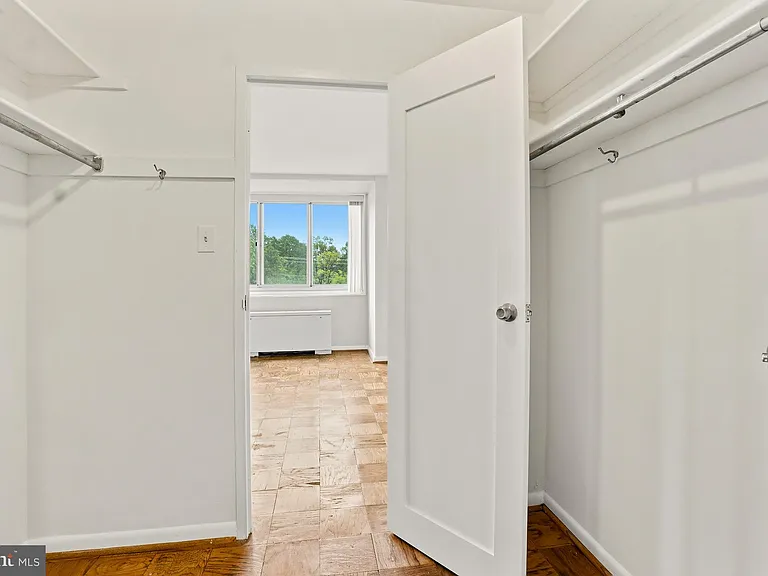10500 Rockville Pike #605 — Photo 18