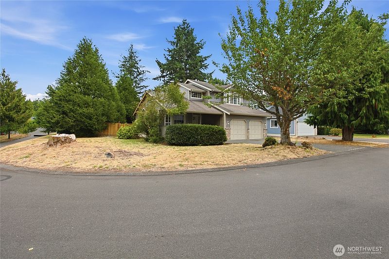 3rd image of 16007 92nd Avenue Ct E