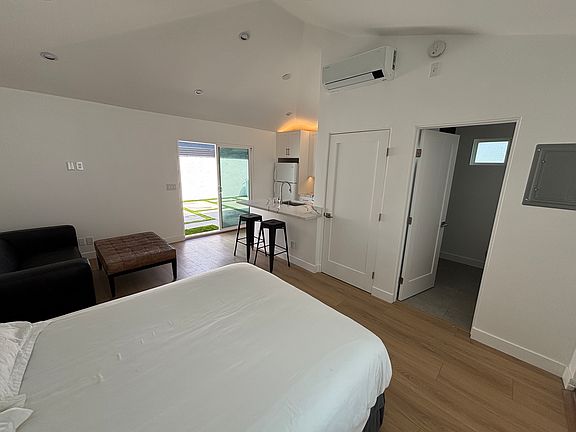 3rd image of 12615 Walsh Ave #1
