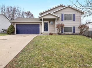1815 Ball Ave NE, Grand Rapids, MI 49505