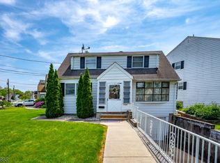 1584 Barton Rd, Union, NJ 07083