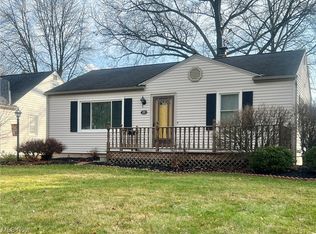 229 Hilliard Rd, Elyria, OH 44035