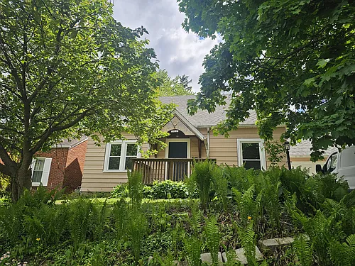 307 Wood St Photo 1