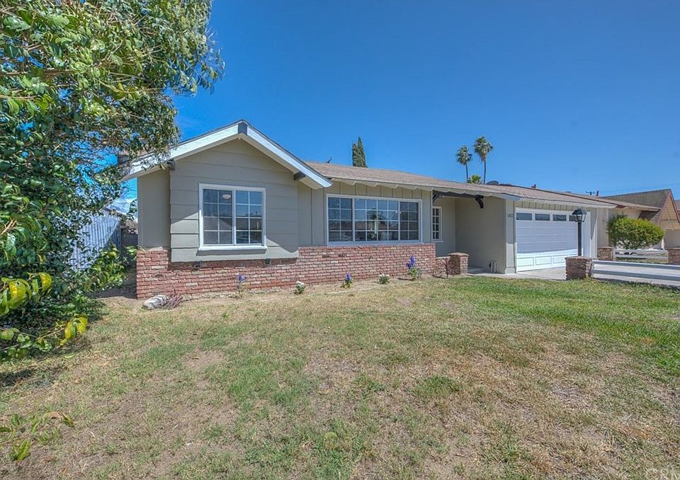 1st image of 11822 Holyoak Ln