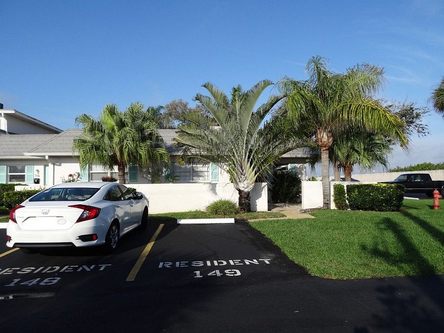 1st image of 467 Ibis Ln