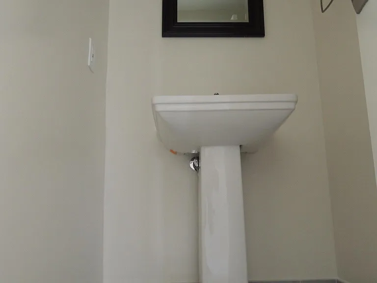 4527 Vista Largo — Photo 17