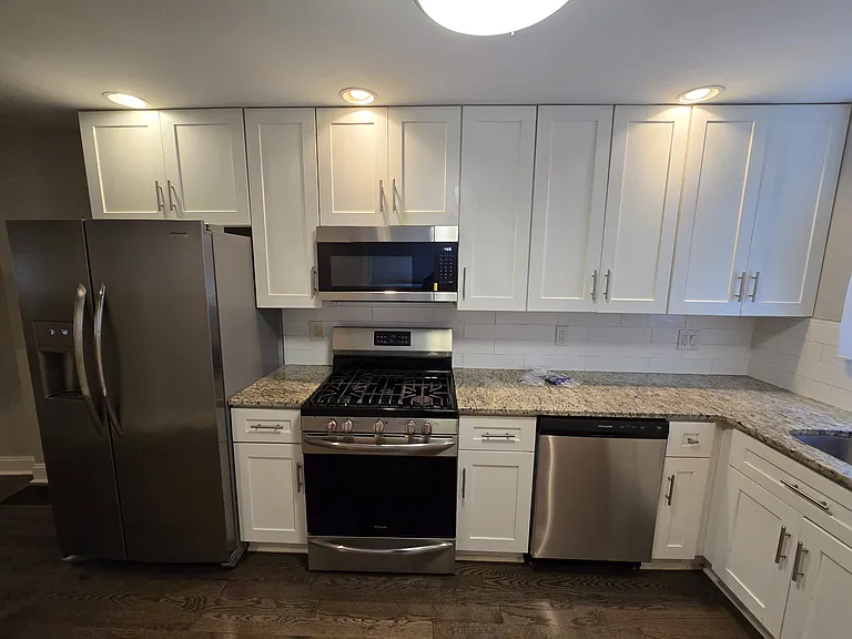 2432 S Hutchinson St — Photo 14