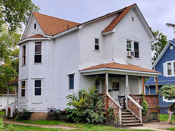 3rd image of 231 N Greenwood Ave