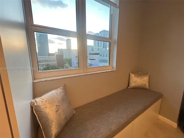 234 NE 3rd St #703 — Photo 7