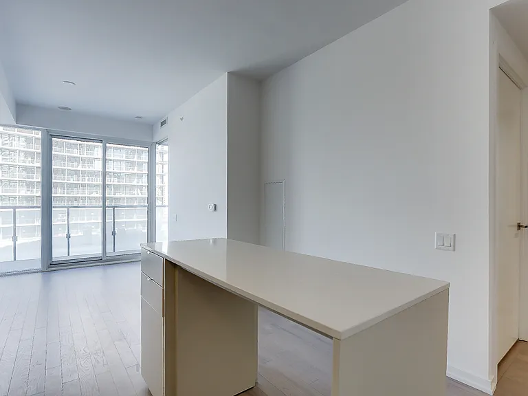 101 Peter St #1401 — Photo 5