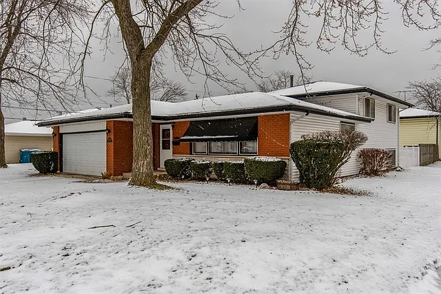 16841 Wausau Ct photo 1