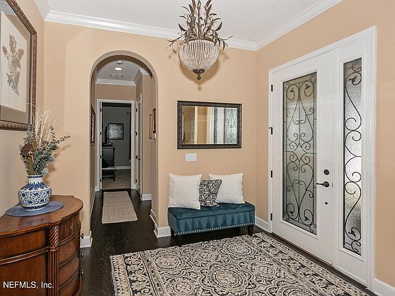 3rd image of 213 Wingstone Dr