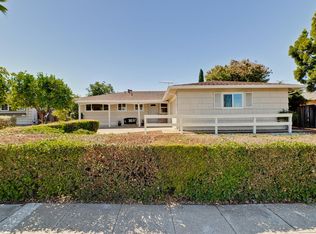 915 S Stelling Rd, Cupertino, CA 95014