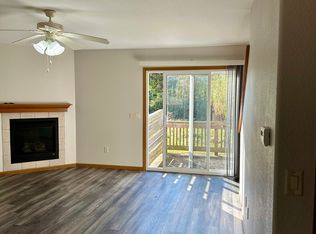 6530 Brint Rd #6, Sylvania, OH 43560