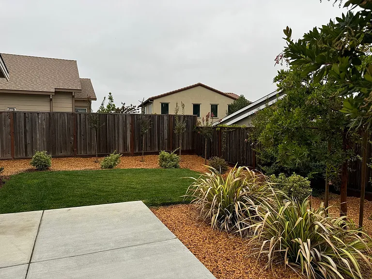 1845 Palisades Dr — Photo 28