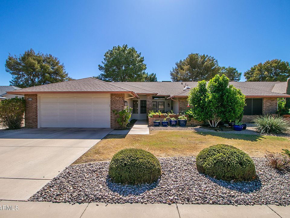 1st image of 13719 W GREENVIEW Drive
