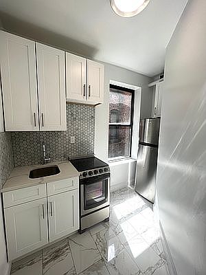 5th image of 56 E 7th St #13A