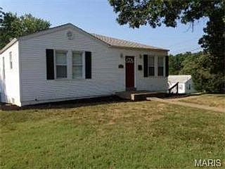 5th image of 10244 Oak Ave