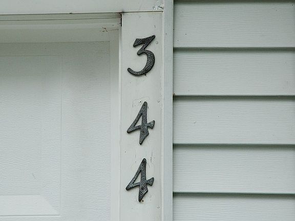 2nd image of 344 N Fremont Rd