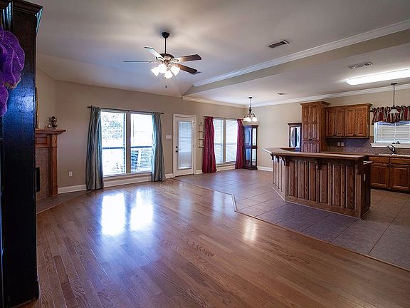 2nd image of 10061 Angela Dr