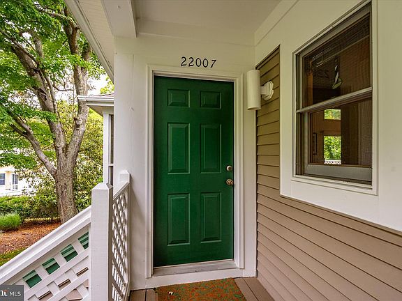 3rd image of 33358 Timberview Ct #22007