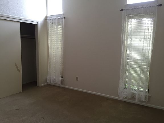 5th image of 5549 Crossgate North St